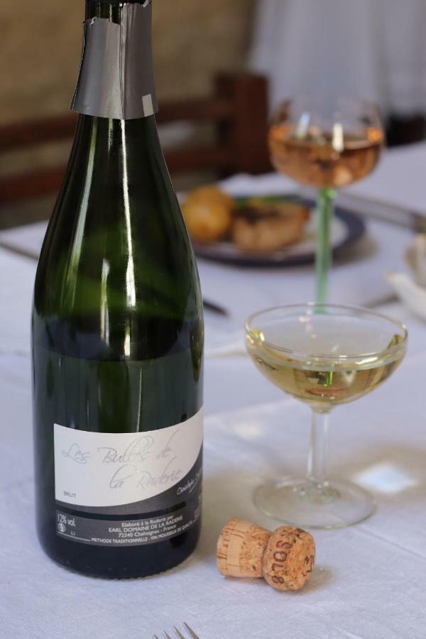 Le Chaton Rouge Saint-Pierre-du-Lorouër 외부 사진